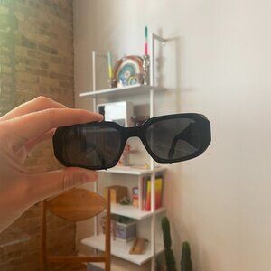 Black Prada Sculto Reo Sunglasses